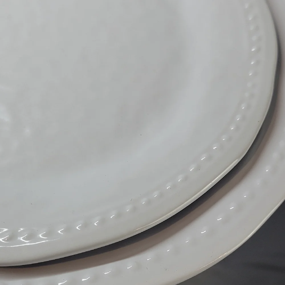 Tommy Bahama Melamine Dinner Plate Set White Wave Hobnail Dotted Edge 11